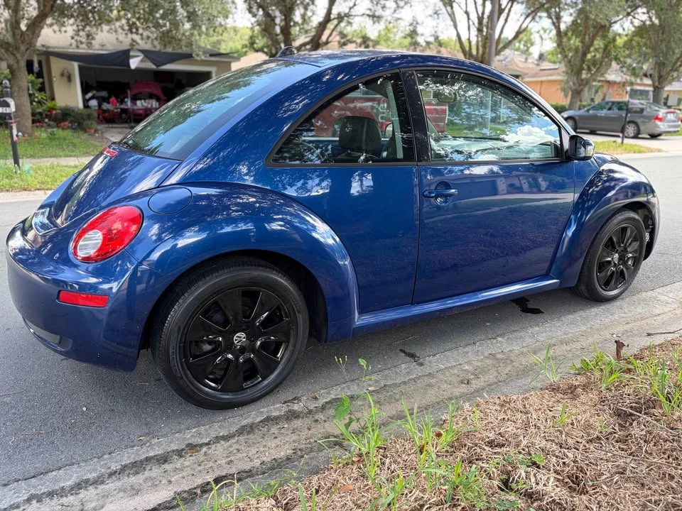 2008 Volkswagen New Beetle - Image 13 of 14