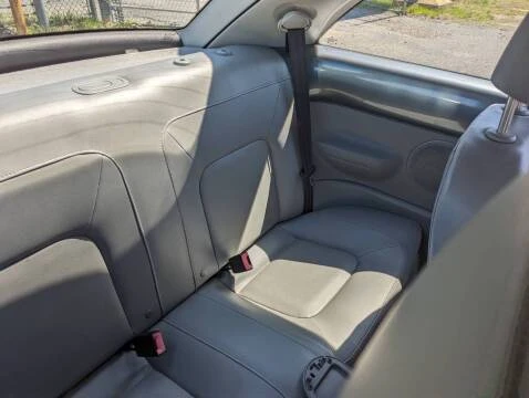 2008 Volkswagen New Beetle - Image 13 of 19