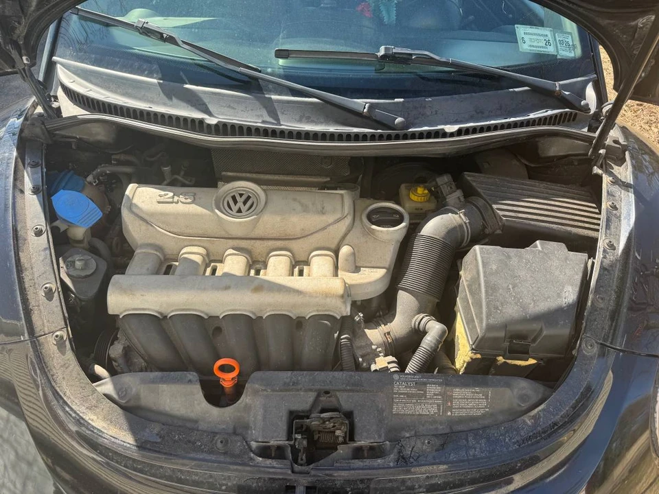 2008 Volkswagen New Beetle - Image 7 of 12