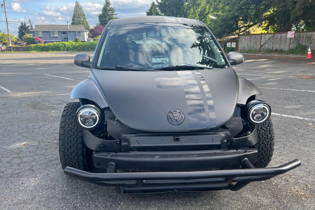 2008 Volkswagen New Beetle - Image 2 of 31
