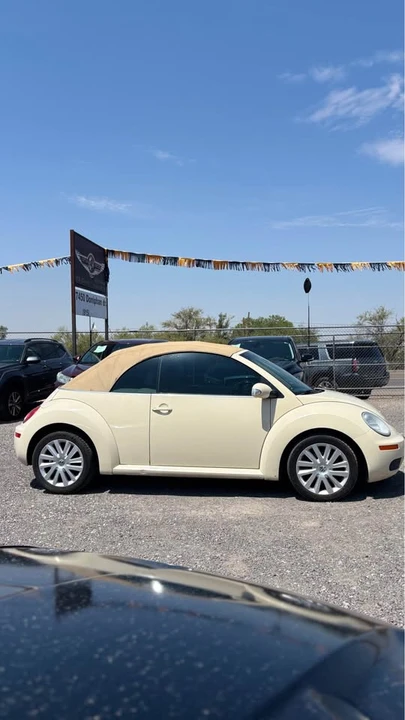 2008 Volkswagen New Beetle - Image 3 of 8