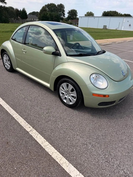 2008 Volkswagen New Beetle - Image 3 of 15