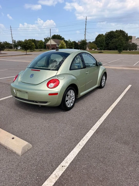 2008 Volkswagen New Beetle - Image 5 of 15