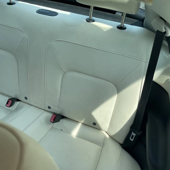 2008 Volkswagen New Beetle - Image 13 of 17