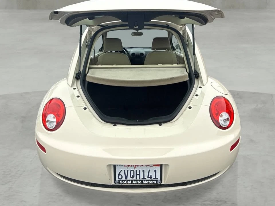 2008 Volkswagen New Beetle - Image 17 of 20