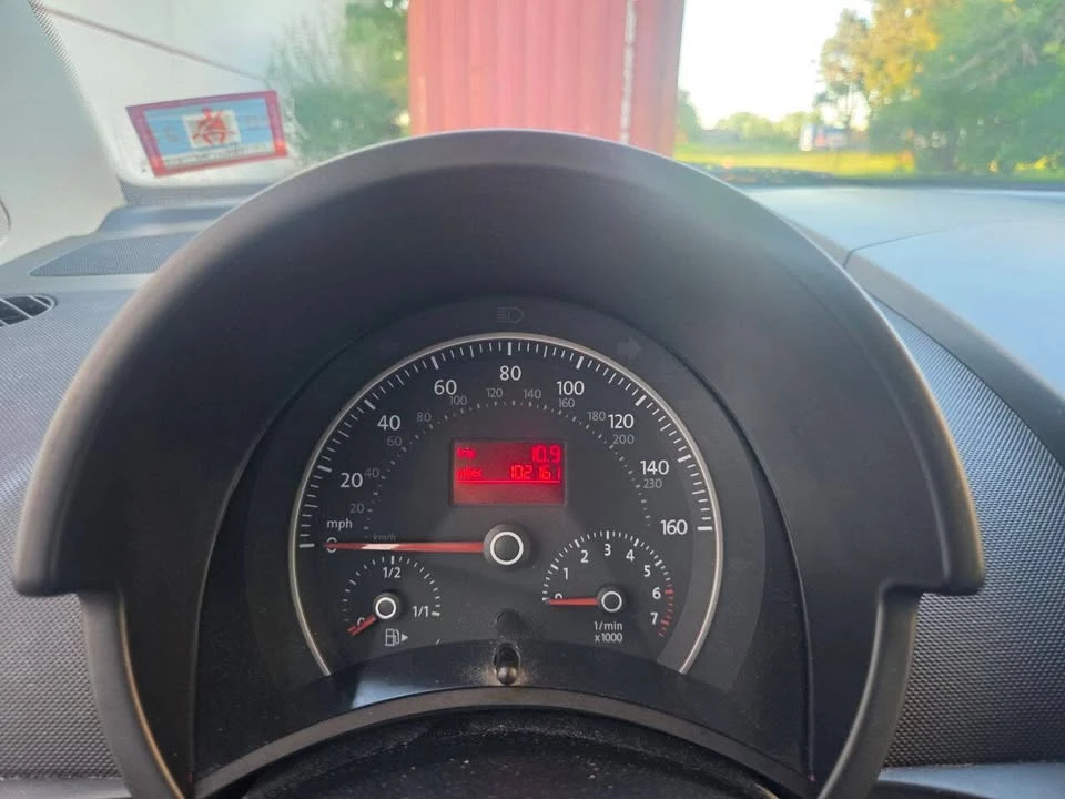 2008 Volkswagen New Beetle - Image 15 of 20