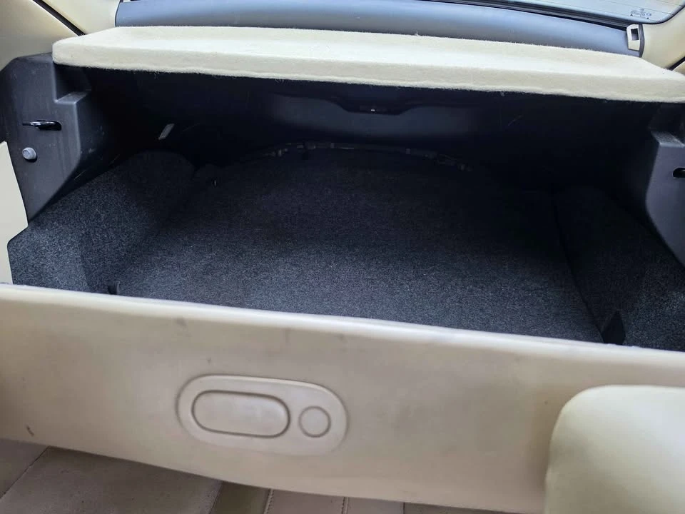2008 Volkswagen New Beetle - Image 13 of 20