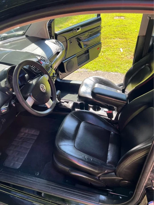 2008 Volkswagen New Beetle - Image 16 of 20