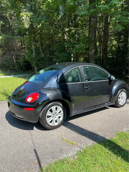 2008 Volkswagen New Beetle - Image 9 of 20