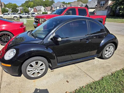 2008 Volkswagen New Beetle S Hatchback 2D