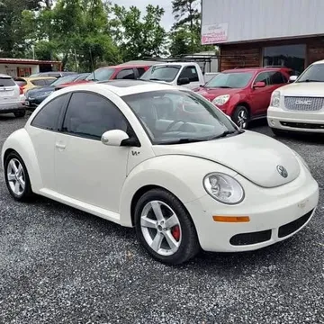 2008 Volkswagen New Beetle S