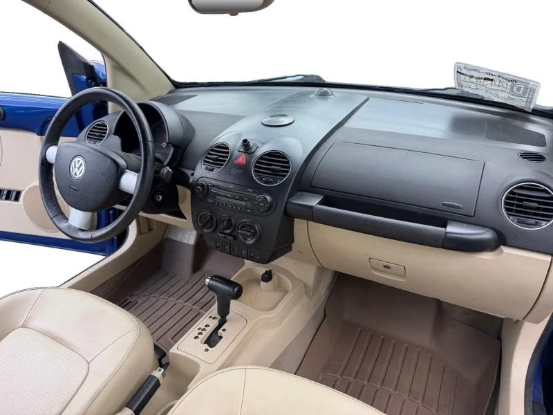 2008 Volkswagen New Beetle - Image 13 of 14