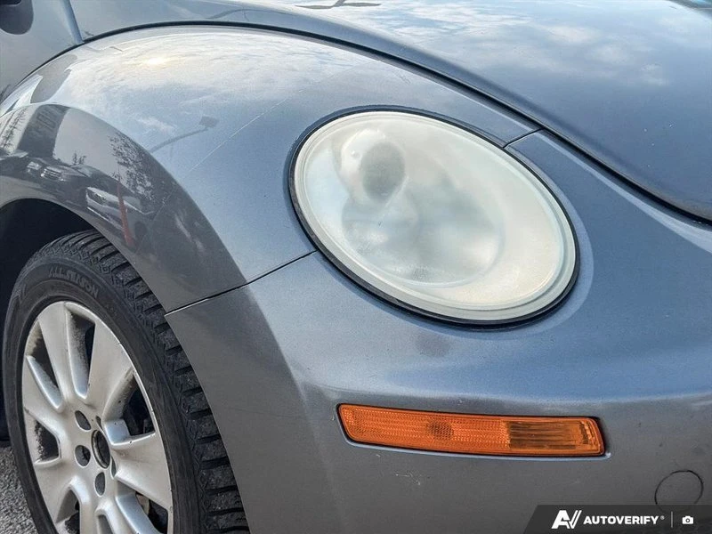 2008 Volkswagen New Beetle - Image 10 of 18