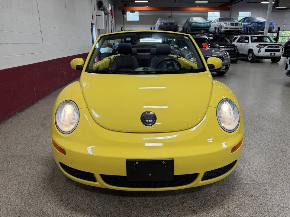 2008 Volkswagen New Beetle - Image 15 of 20