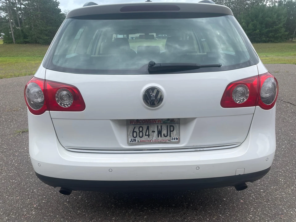 2008 Volkswagen Passat - Image 10 of 31