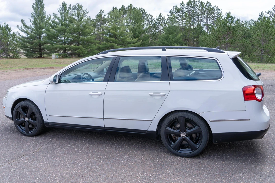 2008 Volkswagen Passat - Image 3 of 31