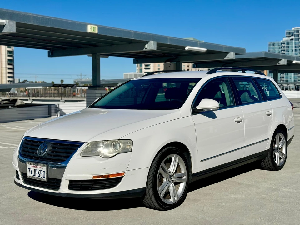 2008 Volkswagen Passat - Image 9 of 31