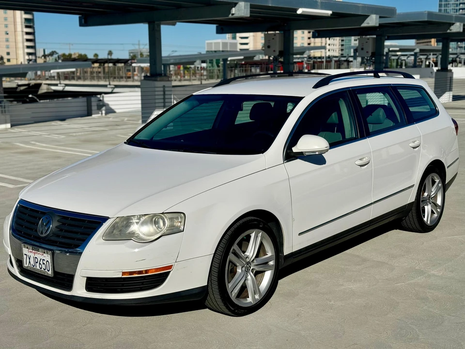 2008 Volkswagen Passat - Image 10 of 31