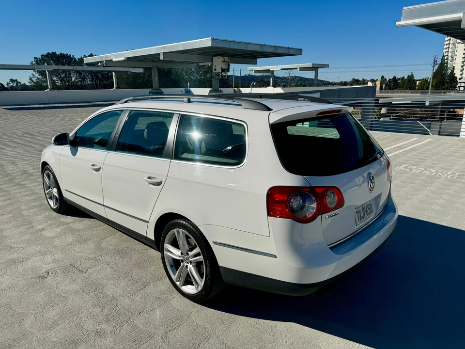 2008 Volkswagen Passat - Image 12 of 31