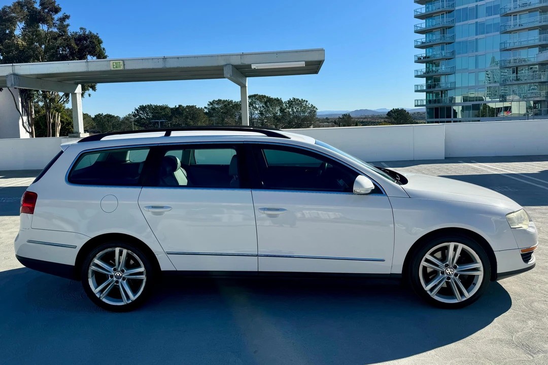 2008 Volkswagen Passat - Image 3 of 31