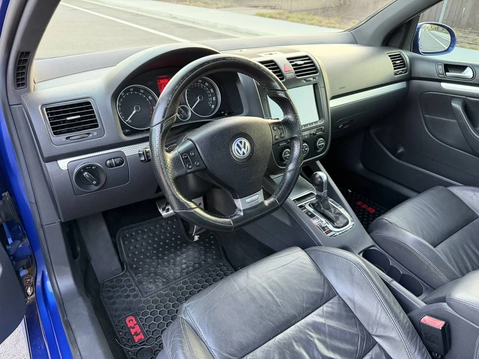 2008 Volkswagen R32 Mk5 - Image 13 of 22