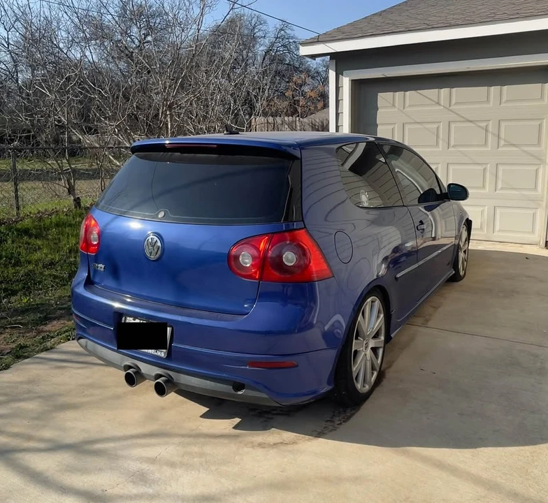 2008 Volkswagen R32 Mk5 - Image 2 of 10