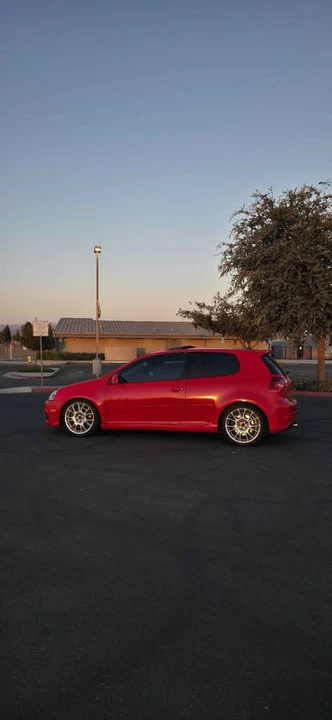 2008 Volkswagen R32 Mk5 - Image 5 of 12