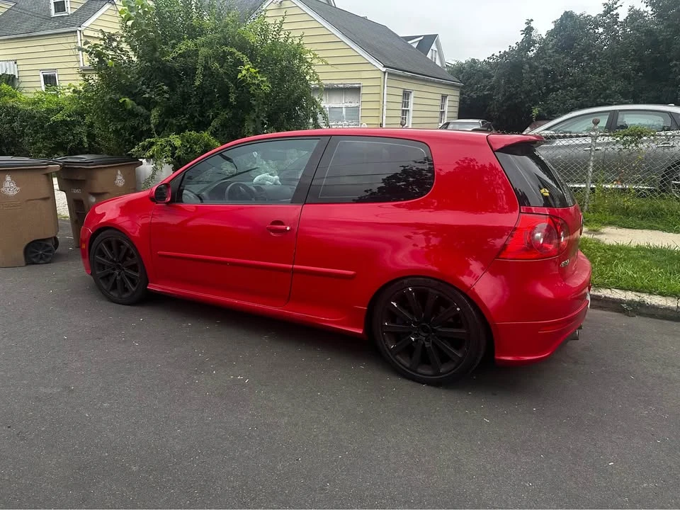 2008 Volkswagen R32 Mk5 - Image 5 of 8