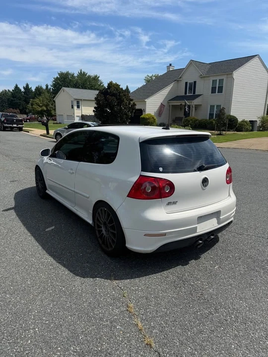 2008 Volkswagen R32 Mk5 - Image 11 of 20