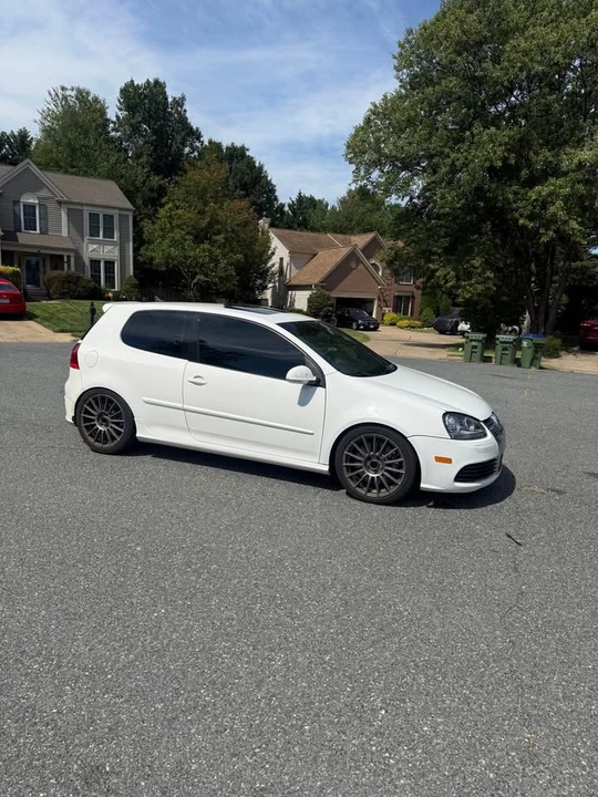 2008 Volkswagen R32 Mk5 - Image 3 of 20