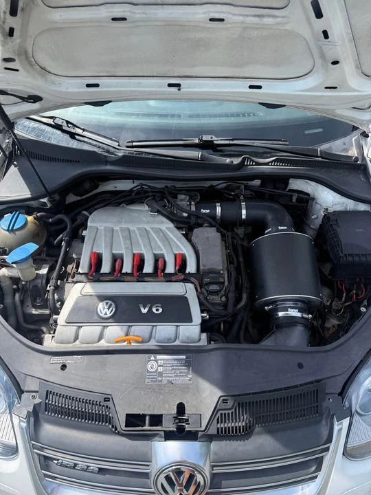 2008 Volkswagen R32 Mk5 - Image 13 of 20