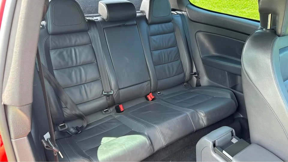 2008 Volkswagen R32 Mk5 - Image 14 of 19