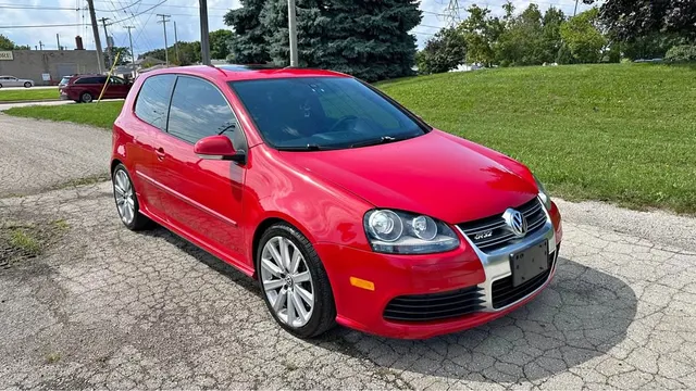 2008 Volkswagen R32 Hatchback 2D