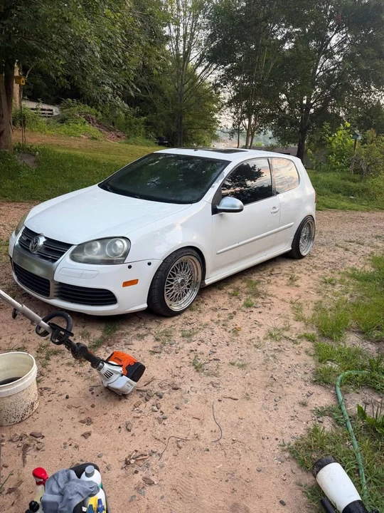 2008 Volkswagen R32 Mk5 - Image 2 of 3