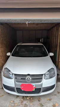 2008 Volkswagen R32 Hatchback 2D