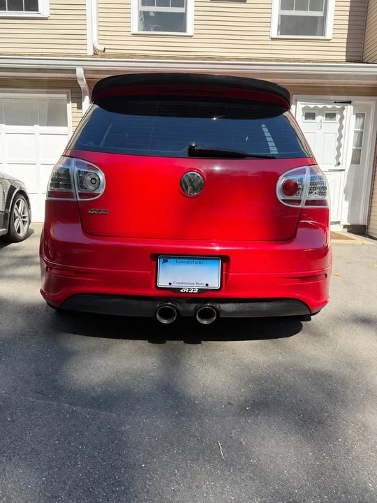 2008 Volkswagen R32 Mk5 - Image 12 of 16