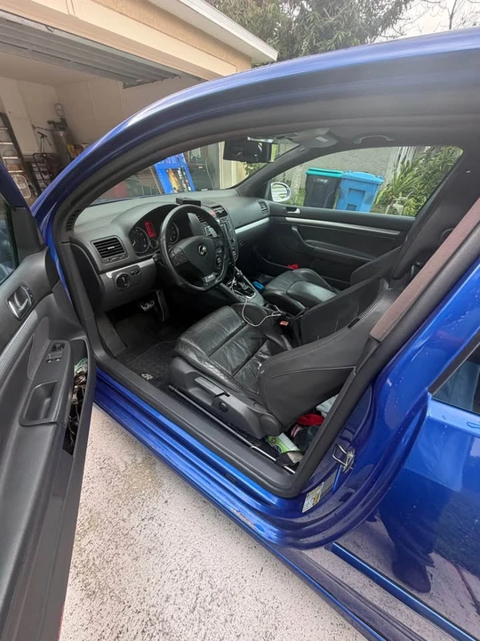 2008 Volkswagen R32 Mk5 - Image 14 of 17