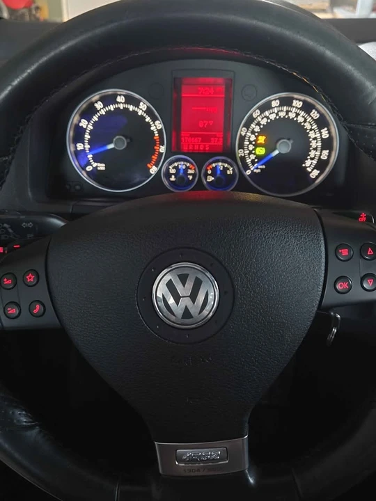 2008 Volkswagen R32 Mk5 - Image 18 of 19