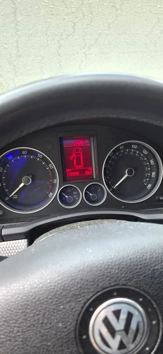 2008 Volkswagen R32 Mk5 - Image 11 of 12