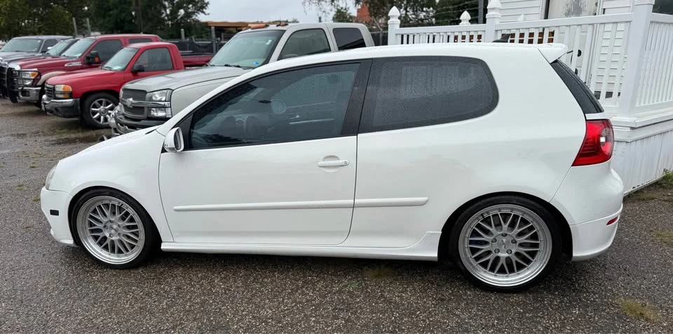 2008 Volkswagen R32 Mk5 - Image 14 of 17