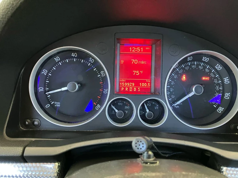 2008 Volkswagen R32 Mk5 - Image 10 of 21