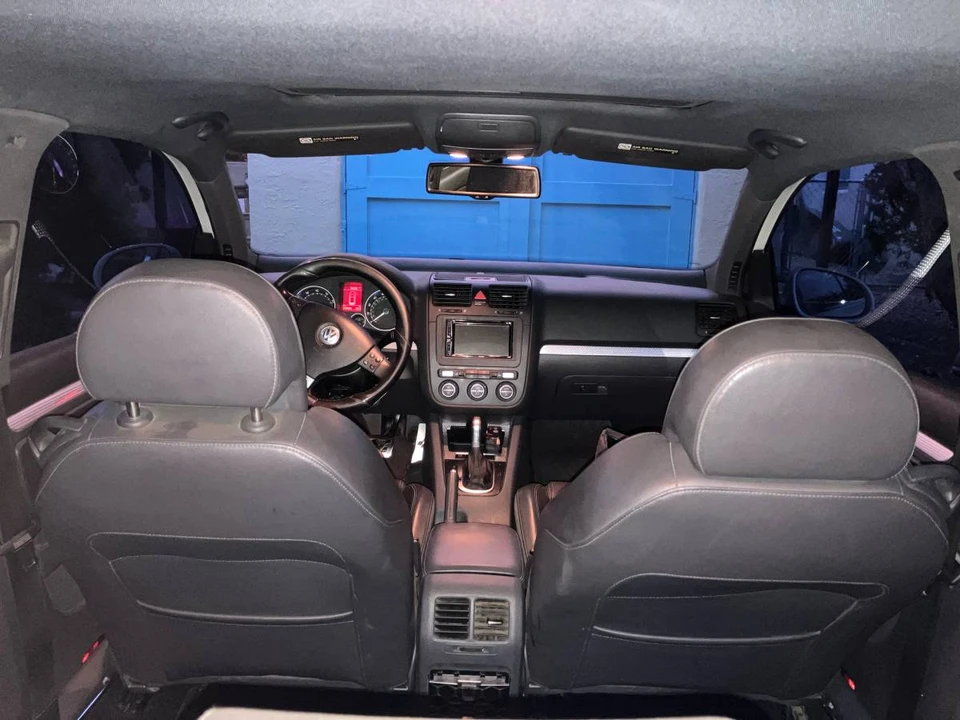 2008 Volkswagen R32 Mk5 - Image 15 of 21