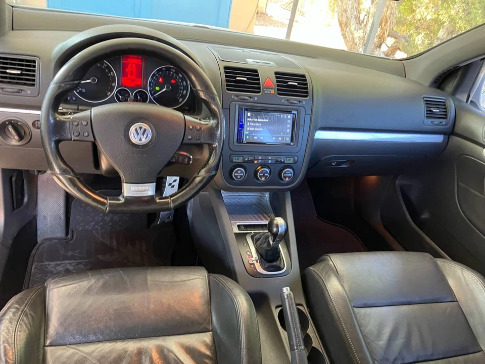 2008 Volkswagen R32 Mk5 - Image 9 of 21