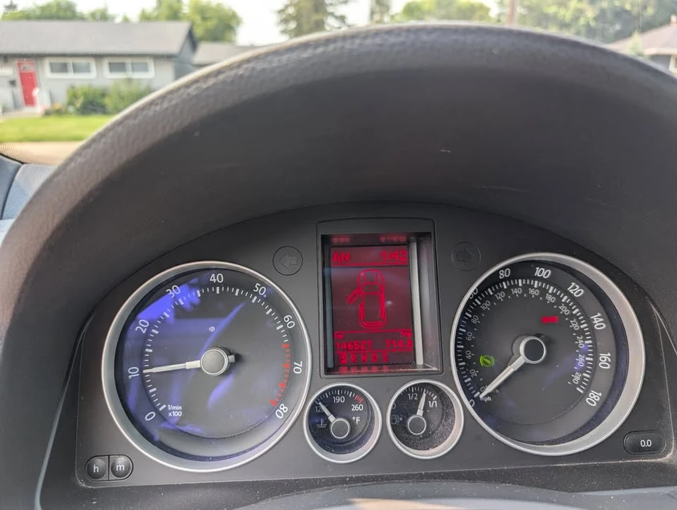 2008 Volkswagen R32 Mk5 - Image 11 of 20