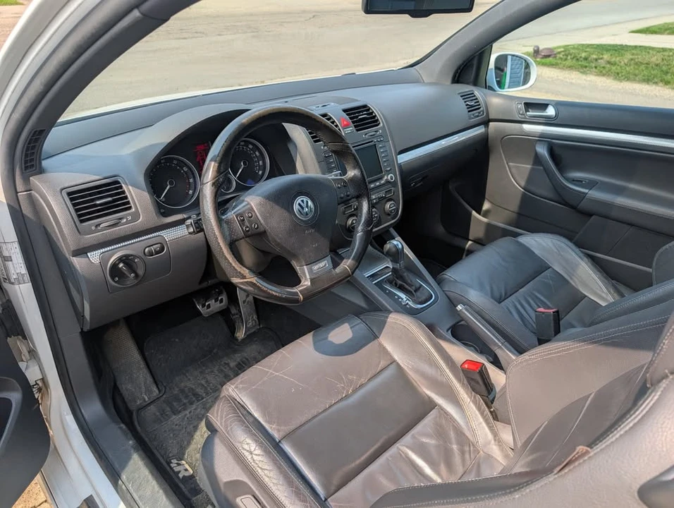 2008 Volkswagen R32 Mk5 - Image 10 of 20