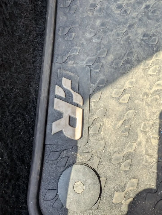 2008 Volkswagen R32 Mk5 - Image 19 of 20
