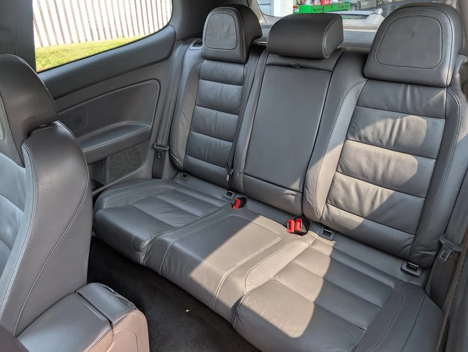 2008 Volkswagen R32 Mk5 - Image 14 of 20