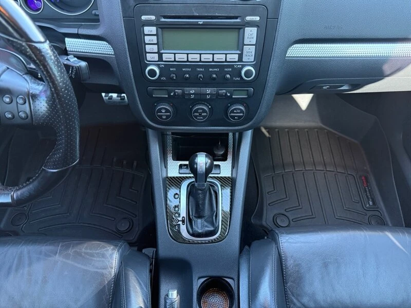 2008 Volkswagen R32 Mk5 - Image 11 of 15
