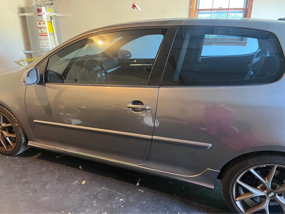 2008 Volkswagen R32 Mk5 - Image 2 of 9