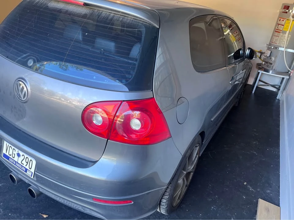 2008 Volkswagen R32 Mk5 - Image 8 of 9